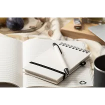 notes z kartonów po mleku Relact Jot