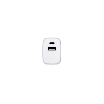 WEGENER. Zasilacz z portem USB-A 18W i USB-C 20W wykonany w ABS pochodzącego z recyklingu (100% rABS)