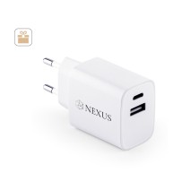 WEGENER. Zasilacz z portem USB-A 18W i USB-C 20W wykonany w ABS pochodzącego z recyklingu (100% rABS)